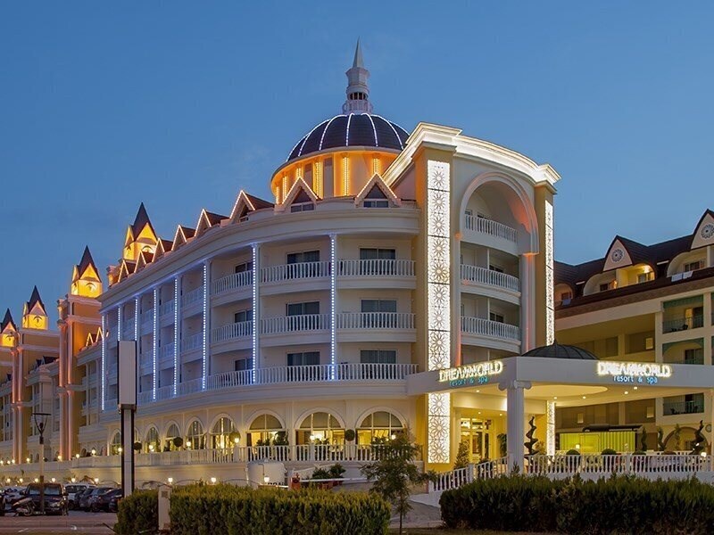 Отель Dream World Palace (ex. Golden Imperial, Hestia Resort & Spa, Grand Pearl Beach Resort & Spa) 5*